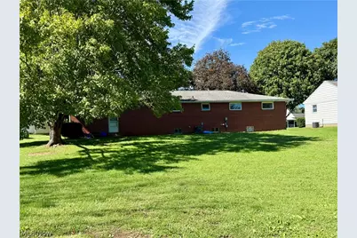 516 N Oak Street, West Lafayette, OH 43845 - Photo 3