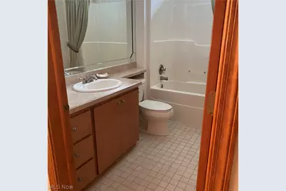 33110 Wren Haven Circle, North Ridgeville, OH 44039 - Photo 29