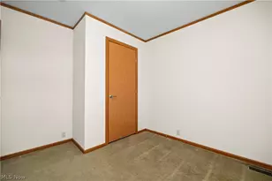 35157 Center Ridge Rd, North Ridgeville, OH 44039 - Photo 23