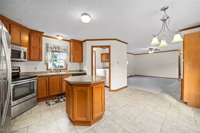 35157 Center Ridge Road #92, North Ridgeville, OH 44039 - Photo 11