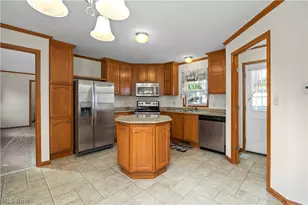 35157 Center Ridge Rd, North Ridgeville, OH 44039 - Photo 7