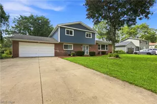 4837 Leigh Ave NW, Canton, OH 44709 - Photo 1