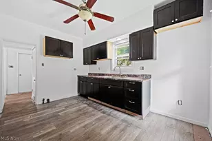 517 N Park Ave, Alliance, OH 44601 - Photo 21