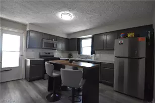 616 Poland Ave, Struthers, OH 44471 - Photo 5