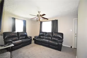 616 Poland Ave, Struthers, OH 44471 - Photo 3