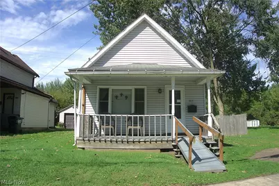 303 Van Street, Barberton, OH 44203 - Photo 1