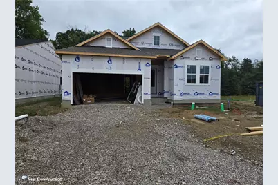 330 Delta Way, Elyria, OH 44035 - Photo 1