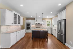 3901 Creekside Dr, Uniontown, OH 44685 - Photo 9