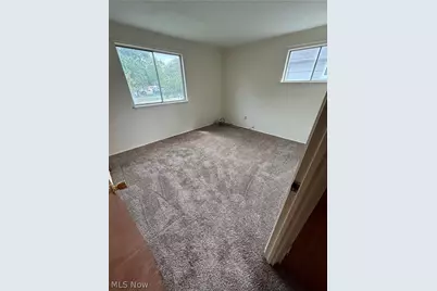 4060 Fulton Boulevard, Loveland, OH 44144 - Photo 13