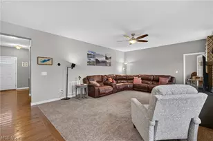 31832 Suncrest Cir, North Ridgeville, OH 44039 - Photo 9