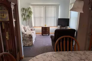 979 Bristol Dr, Akron, OH 44312 - Photo 13