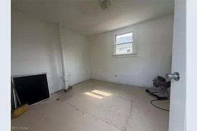 1429 Putnam Avenue, Zanesville, OH 43701 - Photo 13