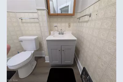 1881 Manchester Road #1, Akron, OH 44314 - Photo 21
