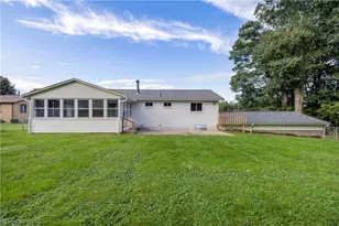 6410 Westmore St, Louisville, OH 44641 - Photo 31