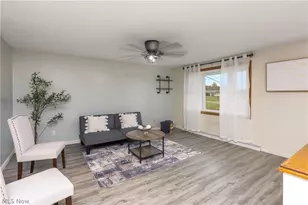 6410 Westmore St, Louisville, OH 44641 - Photo 7