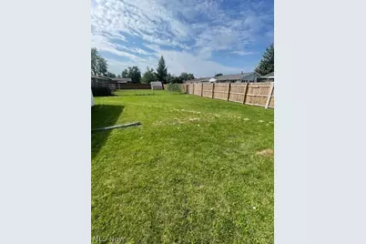 1600 Meister Road, Lorain, OH 44053 - Photo 3