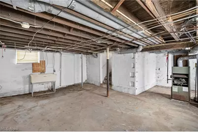 11812 Angelus Avenue, Loveland, OH 44105 - Photo 25