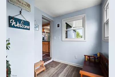 24613 Royalton Road, Columbia Station, OH 44028 - Photo 9