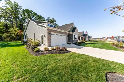 1164 Fox Run, Grafton, OH 44044 - Photo 5