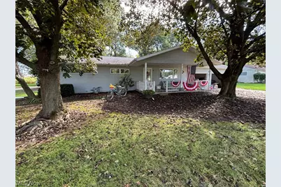 10790 Wilma Avenue NE, Alliance, OH 44601 - Photo 3