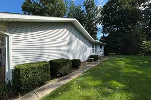 10790 Wilma Ave NE, Alliance, OH 44601 - Photo 7
