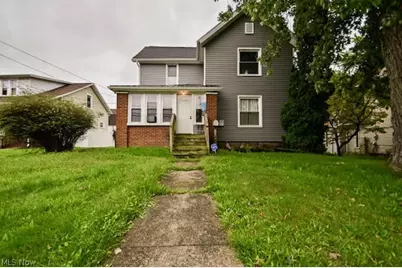 1847 Lincoln Way E, Massillon, OH 44646 - Photo 1