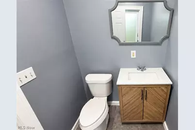 10404 Grandview Avenue, Loveland, OH 44104 - Photo 11