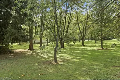 18328 Haskins Road, Chagrin Falls, OH 44023 - Photo 37