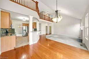 33278 Ambleside Dr, Avon Lake, OH 44012 - Photo 19
