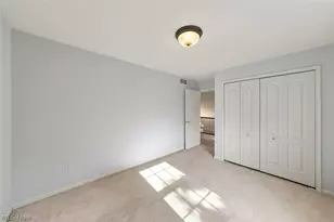 33278 Ambleside Dr, Avon Lake, OH 44012 - Photo 41