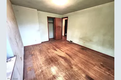 34357 White Road, Willoughby Hills, OH 44092 - Photo 15