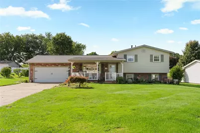 3019 Leonard Avenue SW, Canton, OH 44706 - Photo 1
