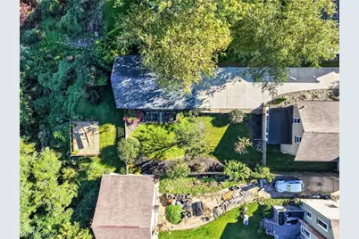 1101 Walnut Boulevard, Ashtabula, OH 44004 - Photo 9