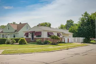 32204 Glen Arden Dr, Willowick, OH 44095 - Photo 5