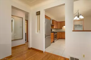 32204 Glen Arden Dr, Willowick, OH 44095 - Photo 17