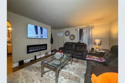 328 E Laclede Avenue, Youngstown, OH 44507 - Photo 3