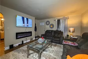 328 E Laclede Ave, Youngstown, OH 44507 - Photo 3