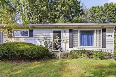 1377 Chippewa Avenue, Akron, OH 44305 - Photo 1