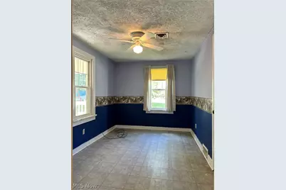 11970 Easton Street NE, Alliance, OH 44601 - Photo 23