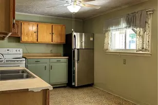 11970 Easton St NE, Alliance, OH 44601 - Photo 17