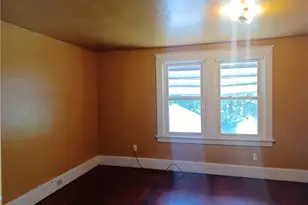 549 6th St, Struthers, OH 44471 - Photo 9