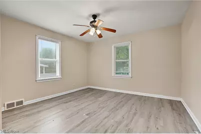 716 25th Street NW, Canton, OH 44709 - Photo 11