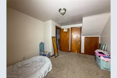 418 E Laclede Avenue, Youngstown, OH 44507 - Photo 15