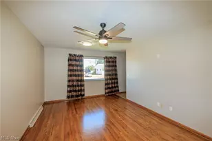358 Washington Ave, Barberton, OH 44203 - Photo 11