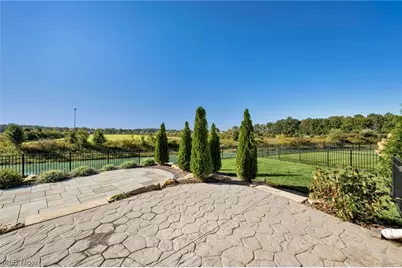 6517 Tree Top Place, North Ridgeville, OH 44039 - Photo 41