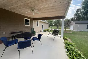 17918 Whitehead Rd, LaGrange, OH 44050 - Photo 9