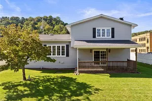 216 Market St, Yorkville, OH 43971 - Photo 5