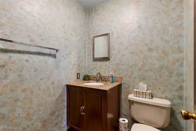 216 Market Street, Yorkville, OH 43971 - Photo 19