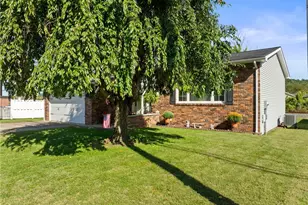 216 Market St, Yorkville, OH 43971 - Photo 3