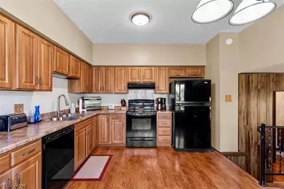 216 Market Street, Yorkville, OH 43971 - Photo 15